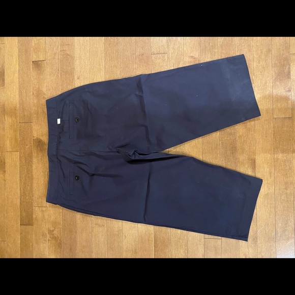 Izod xfg women’s golf Capri size 8 - Picture 3 of 3